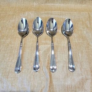 Mikasa French Countryside 18/10 Stainless Soup Spoons (Set of Four)